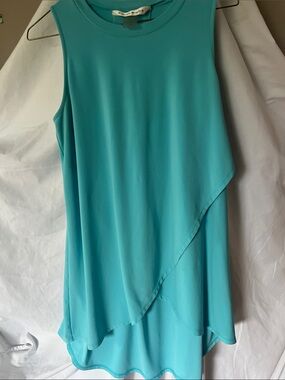Bianca NygArd Sleeveless Aqua Asymmetrical Layered Tunic Top
